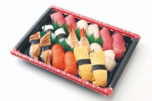 〈中島水産〉にぎり鮨18貫