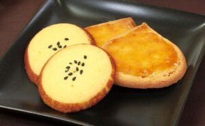 〈ロイスダール〉
・集い おいもとくりのクッキー