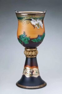 ～躍～
KUROKI ロマン
花器 金彩象嵌
「桐鳳凰図」