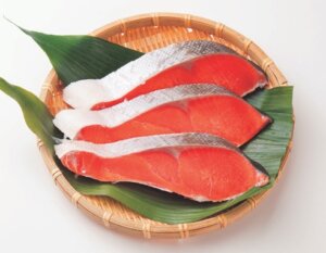 チリ産他(養殖･ふり塩) 銀鮭切身