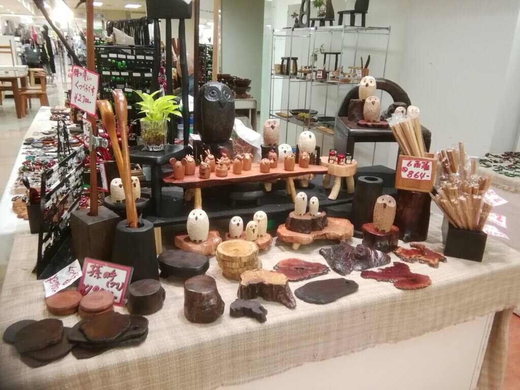 〈木工芸品　めいき〉木製品販売会