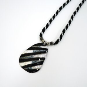 七宝ペンダント